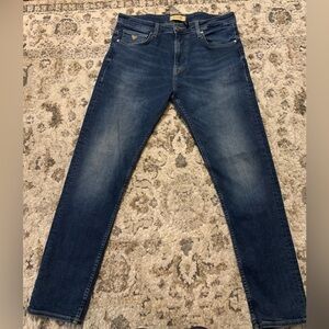 Men’s Guess jeans